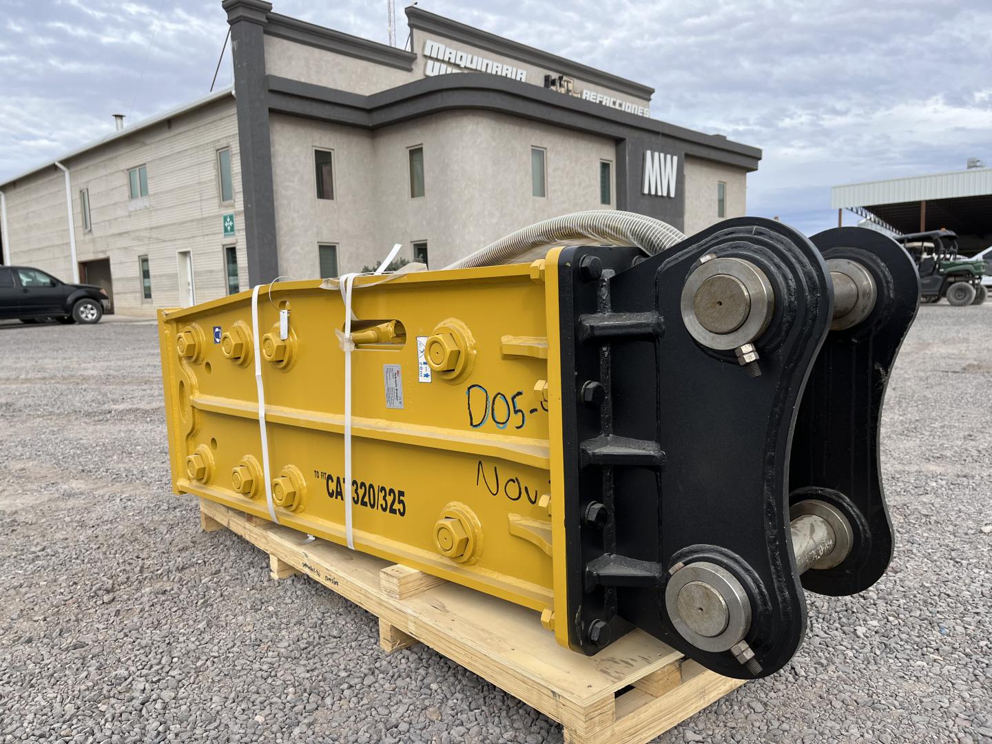 ./imagenes/INVOICE/2019/17950/MARTILLO HIDRAULICO ELEPHANT EPB2200T (13).JPG